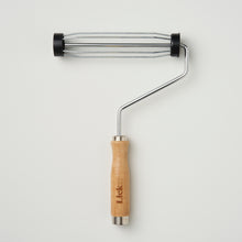 Load image into Gallery viewer, 9" Bamboo roller frame