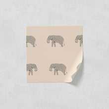 Load image into Gallery viewer, Animal 02